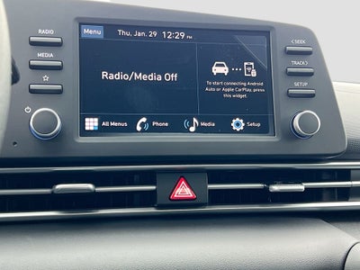 2026 Hyundai ELANTRA SE