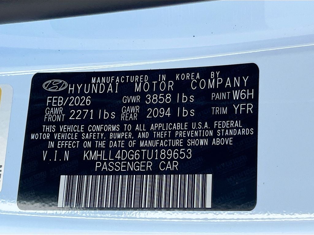 2026 Hyundai ELANTRA SE