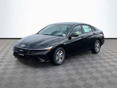 2026 Hyundai ELANTRA SE