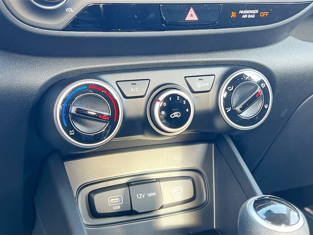 2026 Hyundai VENUE SE