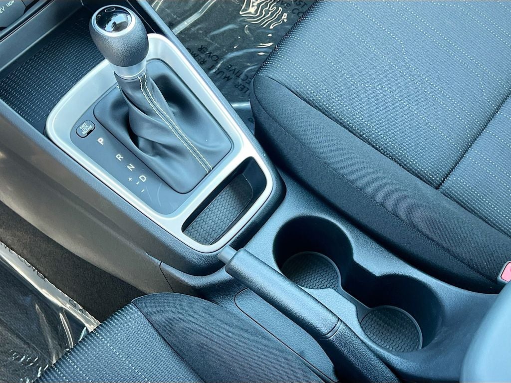 2025 Hyundai VENUE SE