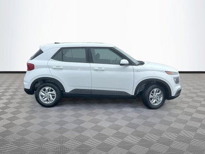 2026 Hyundai VENUE SE