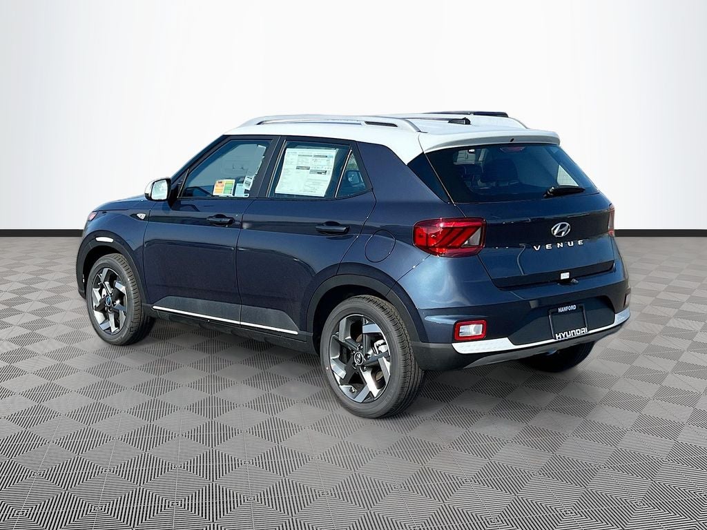 2026 Hyundai VENUE SEL W/Two-Tone Roof