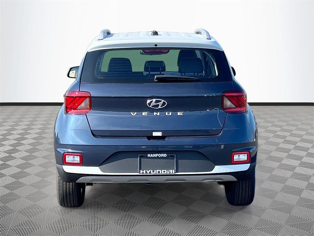 2026 Hyundai VENUE SEL W/Two-Tone Roof
