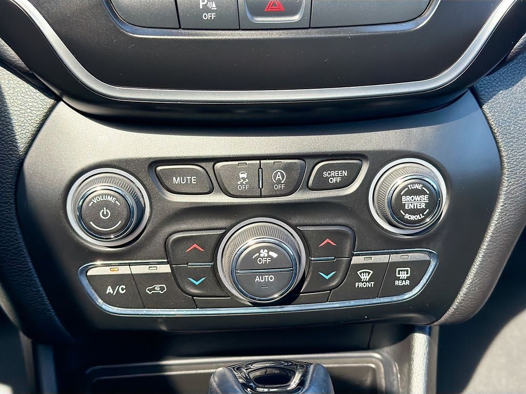 2019 Jeep Cherokee Altitude