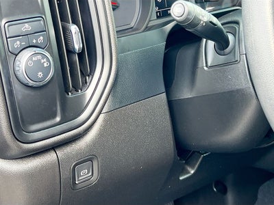 2022 Chevrolet Silverado Custom