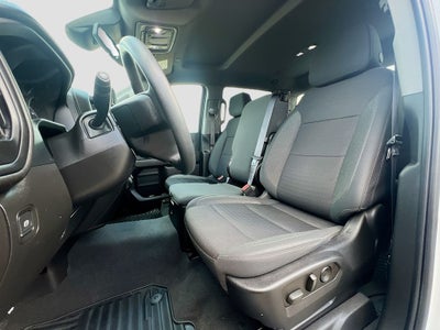 2022 Chevrolet Silverado Custom