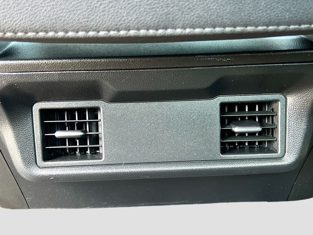 2022 Chevrolet Silverado Custom