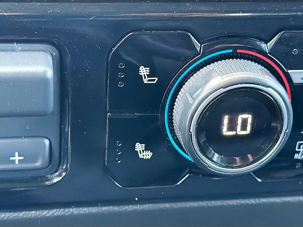 2025 Chevrolet Silverado LT