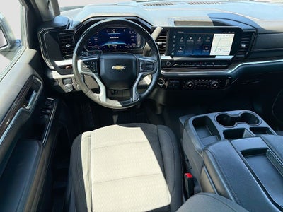 2025 Chevrolet Silverado LT