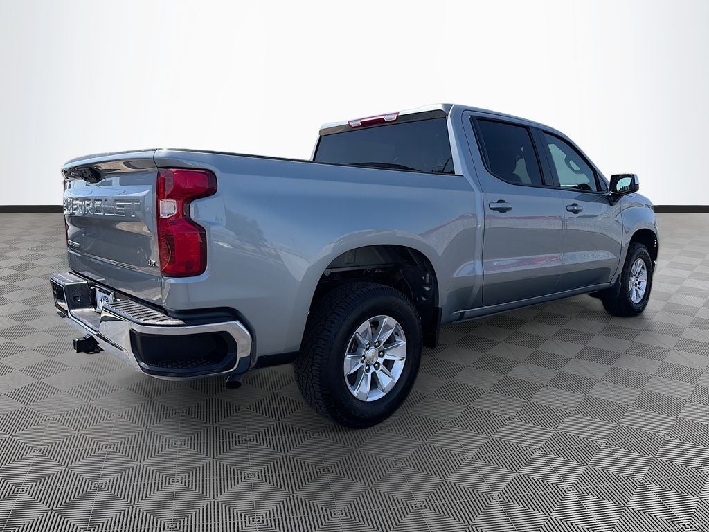 2025 Chevrolet Silverado LT