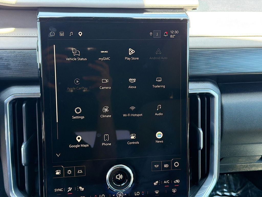 2025 GMC Acadia FWD Elevation