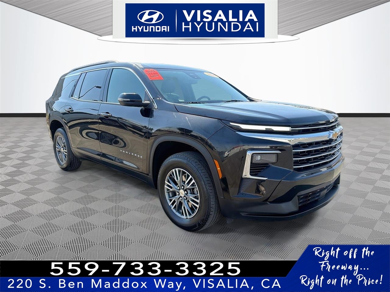 2025 Chevrolet Traverse FWD LT