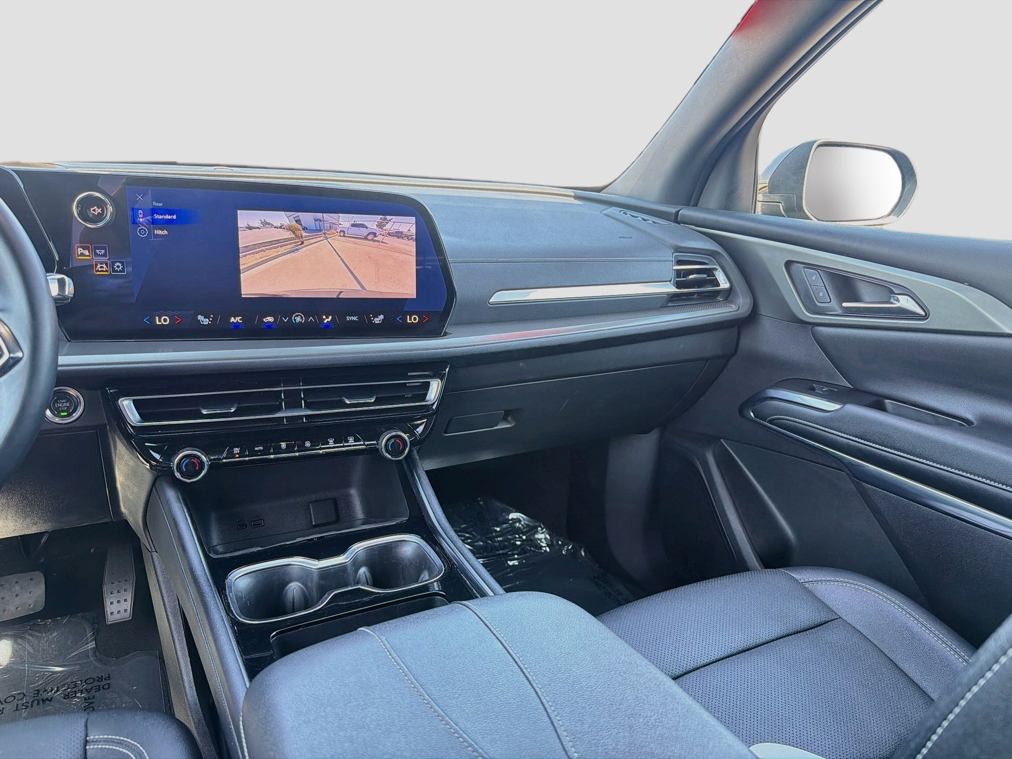 2025 Chevrolet Traverse FWD LT