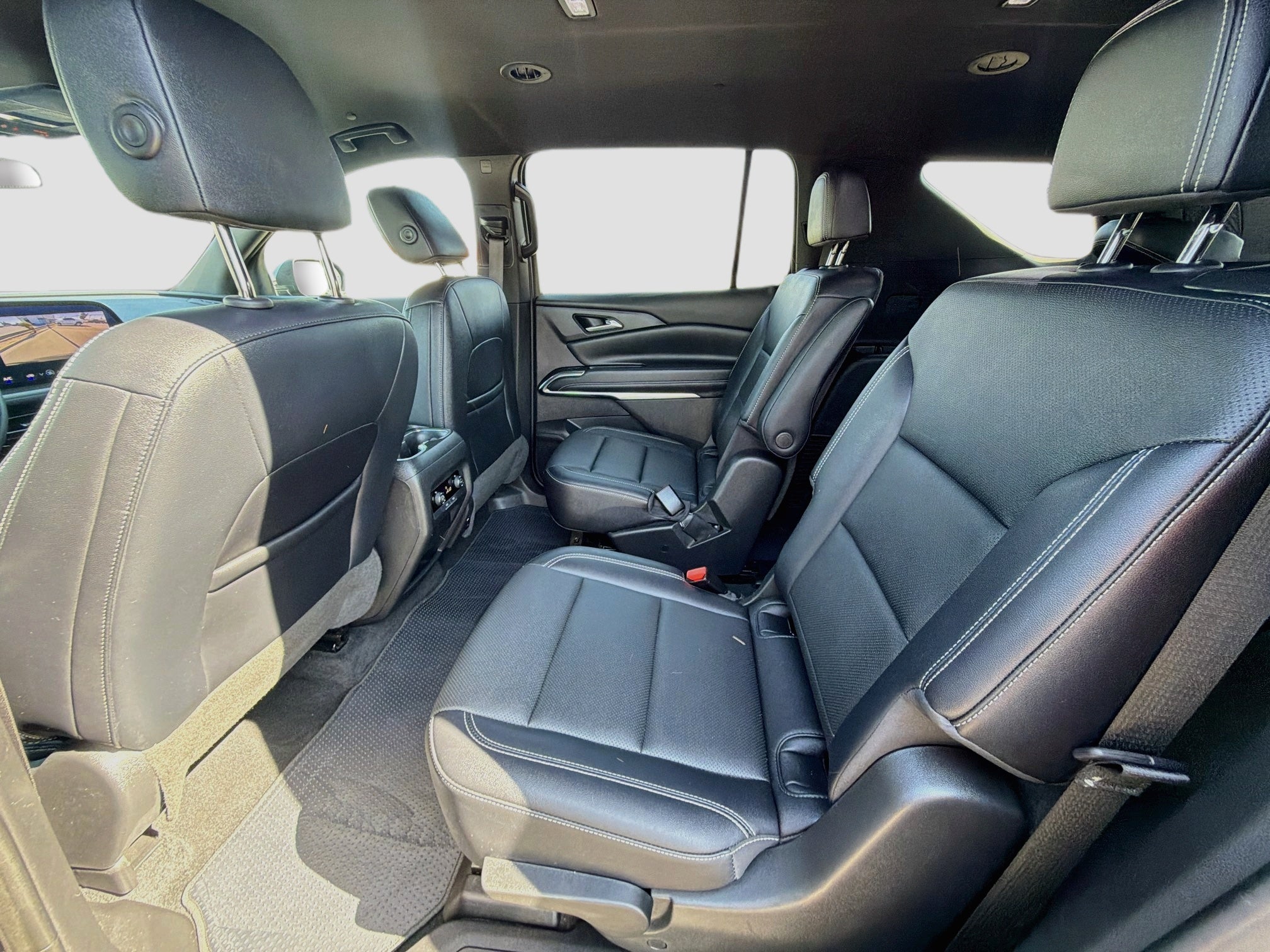 2025 Chevrolet Traverse FWD LT