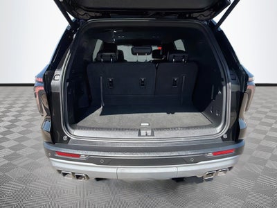 2025 Chevrolet Traverse FWD LT