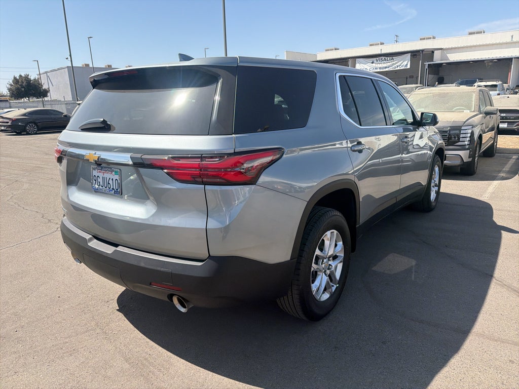 2023 Chevrolet Traverse LS