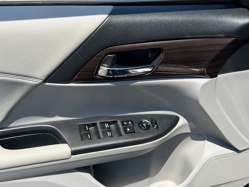 2017 Honda Accord EX