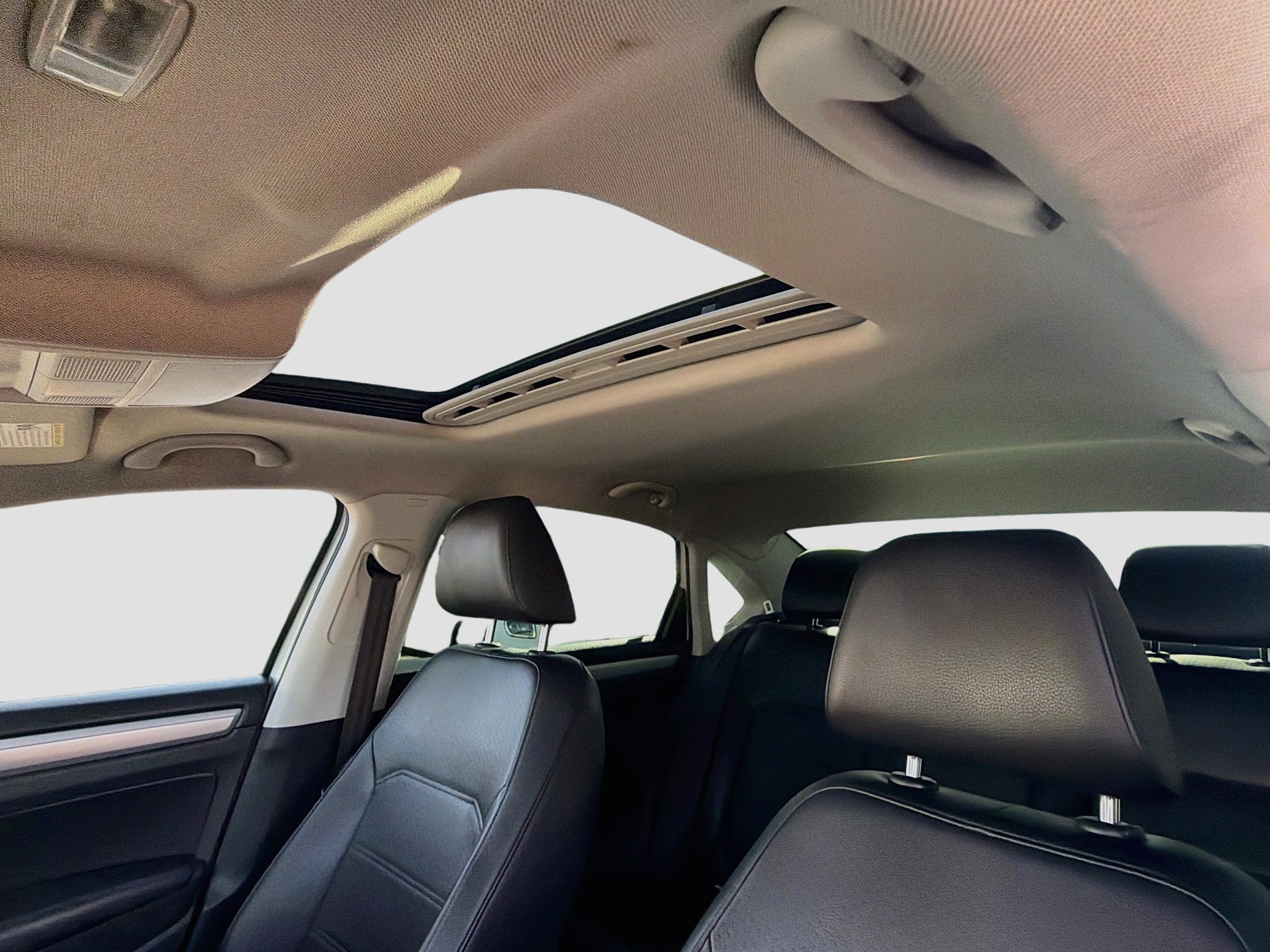 2019 Volkswagen Passat 2.0T Wolfsburg Edition