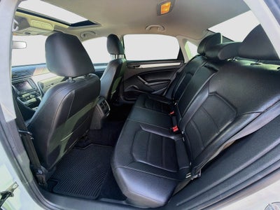 2019 Volkswagen Passat 2.0T Wolfsburg Edition