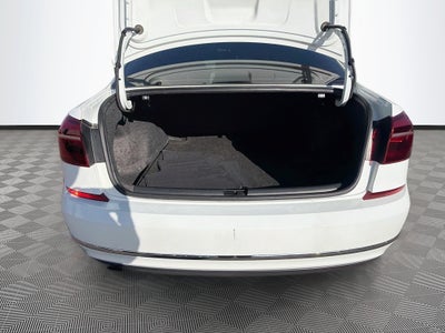 2019 Volkswagen Passat 2.0T Wolfsburg Edition