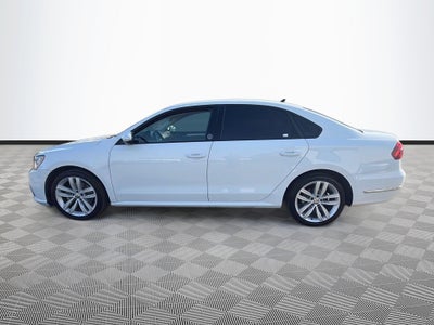 2019 Volkswagen Passat 2.0T Wolfsburg Edition