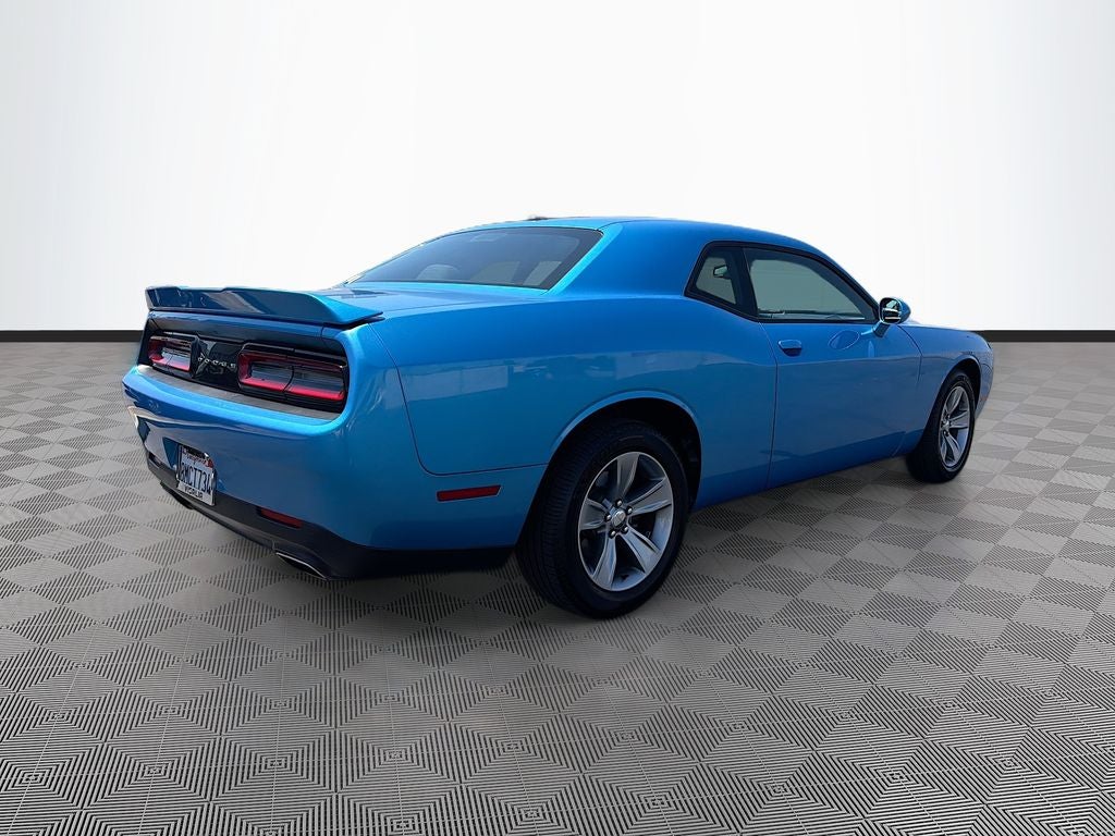2019 Dodge Challenger SXT