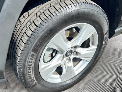 2020 Toyota RAV4 XLE