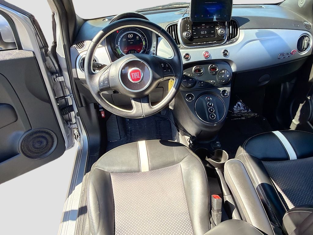 2016 FIAT 500e Battery Electric