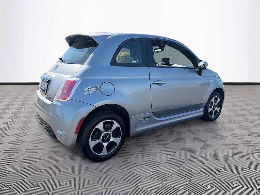 2016 FIAT 500e Battery Electric