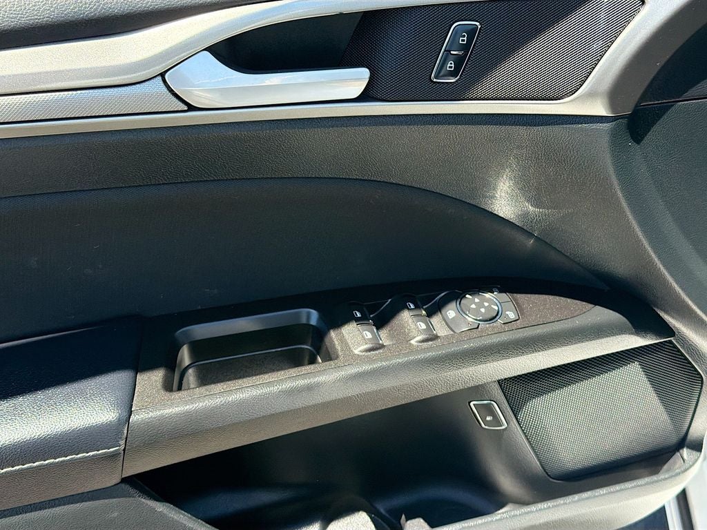 2017 Ford Fusion Hybrid Hybrid SE