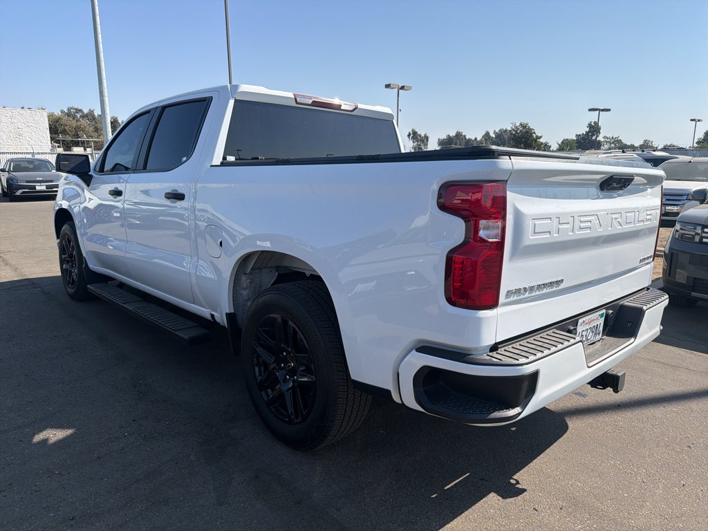 2024 Chevrolet Silverado Custom