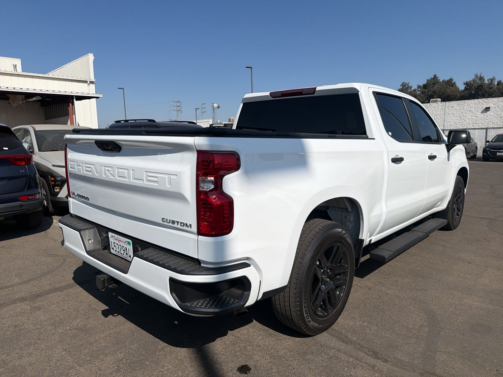 2024 Chevrolet Silverado Custom