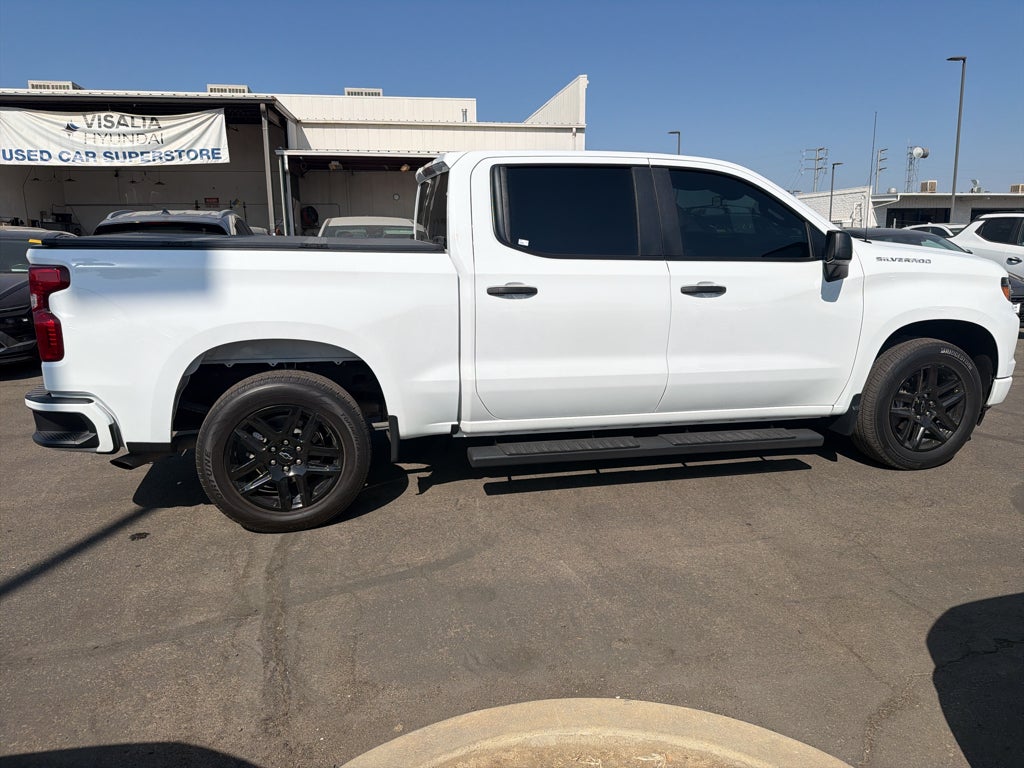 2024 Chevrolet Silverado Custom