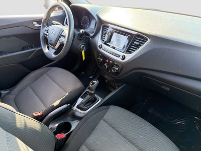 2019 Hyundai ACCENT SE