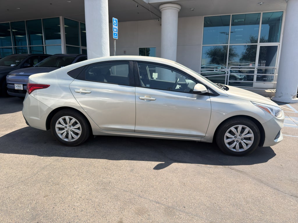 2020 Hyundai ACCENT SE