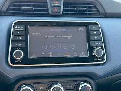 2023 Nissan Versa SV