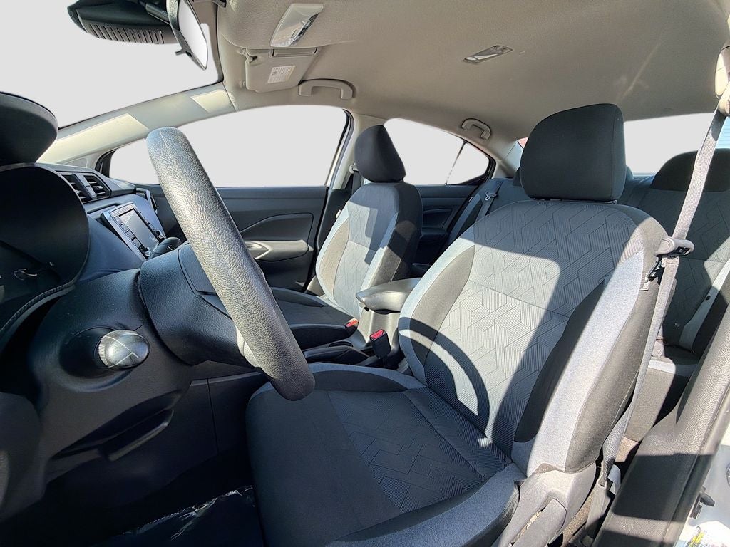 2023 Nissan Versa SV