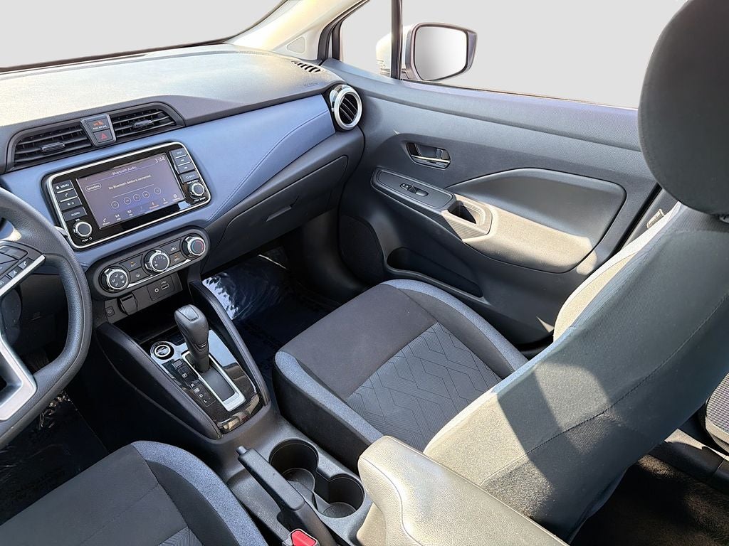 2023 Nissan Versa SV