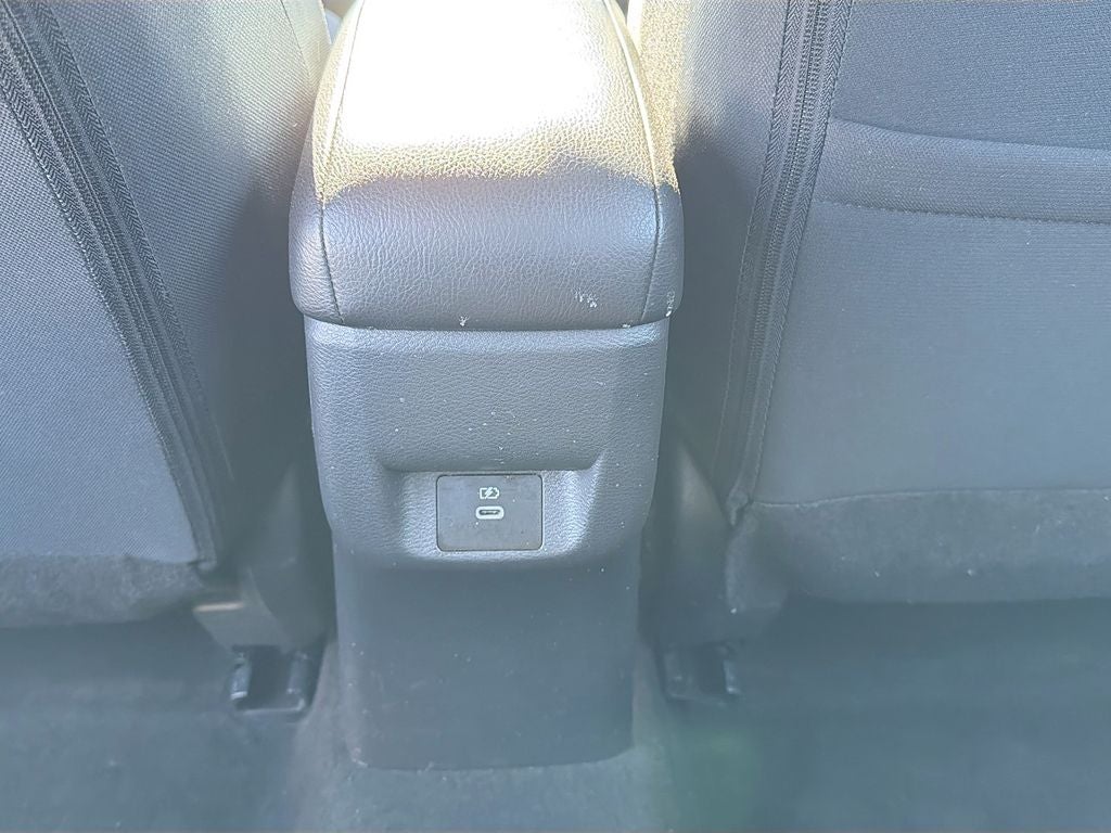 2023 Nissan Versa SV