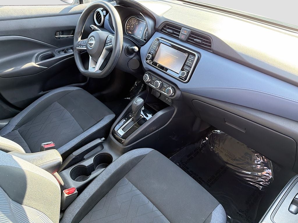 2023 Nissan Versa SV