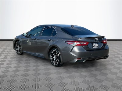 2019 Toyota Camry SE
