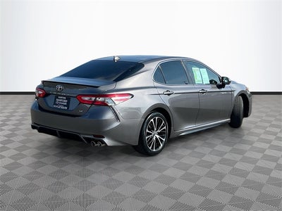 2019 Toyota Camry SE