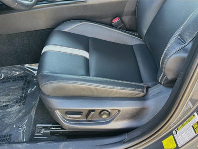 2025 Toyota Camry Hybrid SE