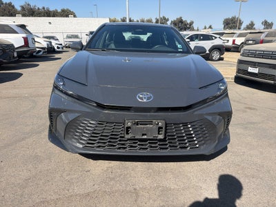 2025 Toyota Camry Hybrid SE