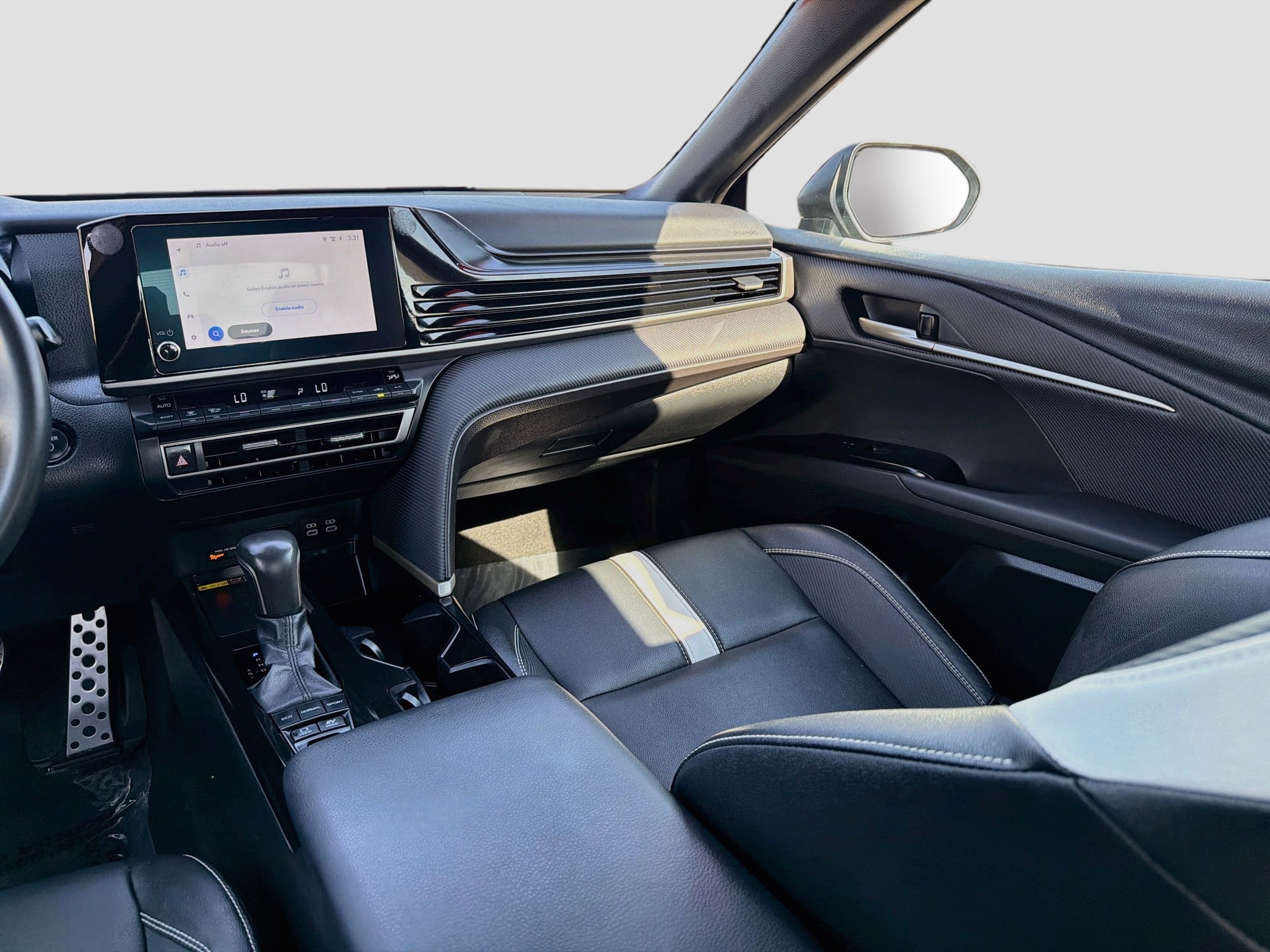 2025 Toyota Camry Hybrid SE