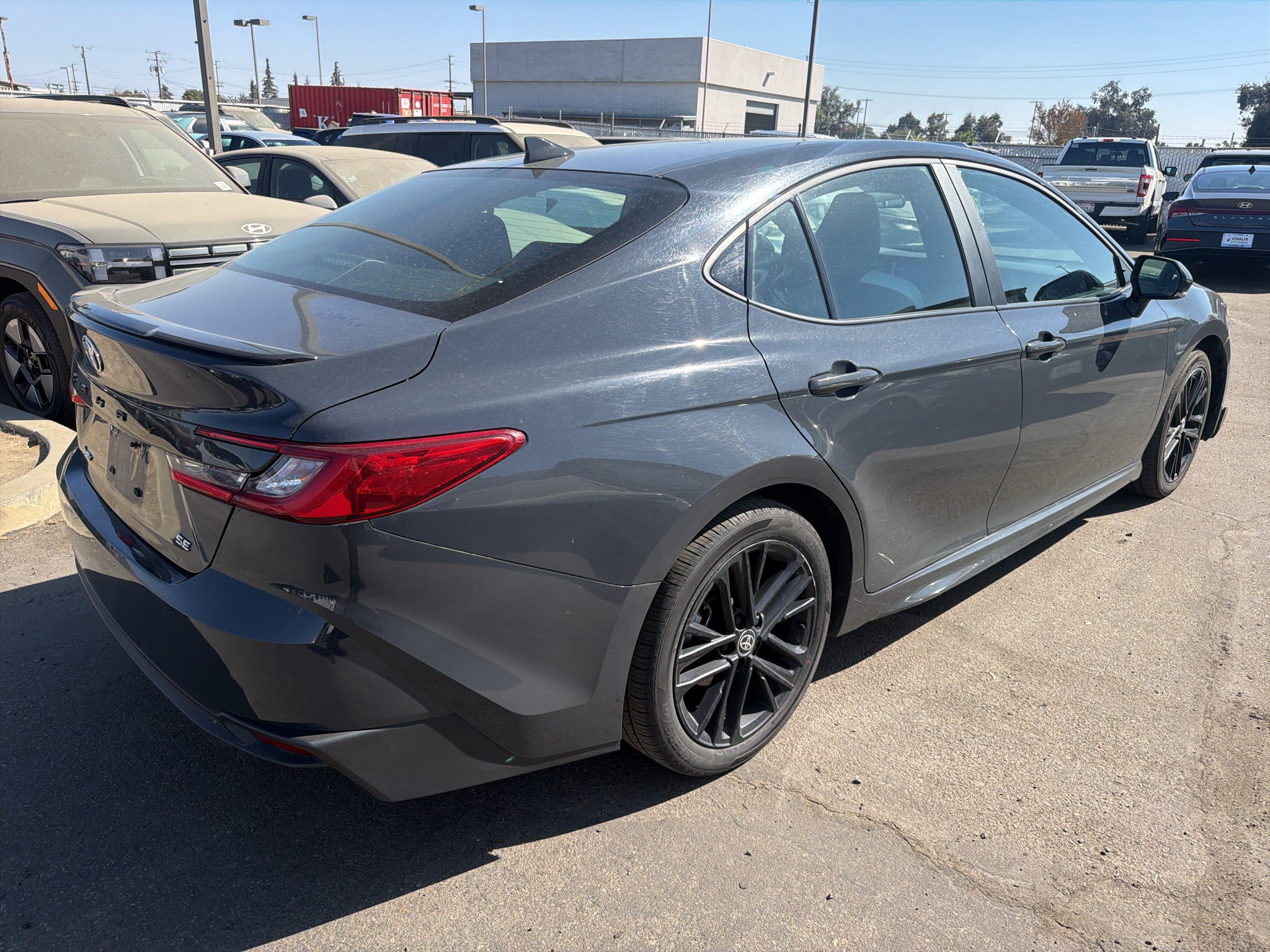 2025 Toyota Camry Hybrid SE