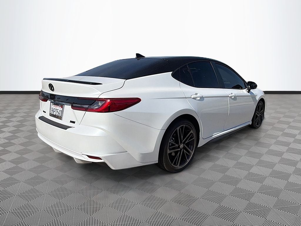 2025 Toyota Camry Hybrid XSE