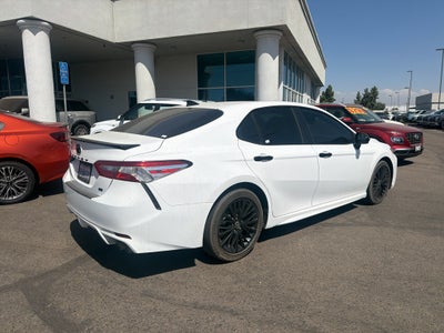 2020 Toyota Camry SE Nightshade