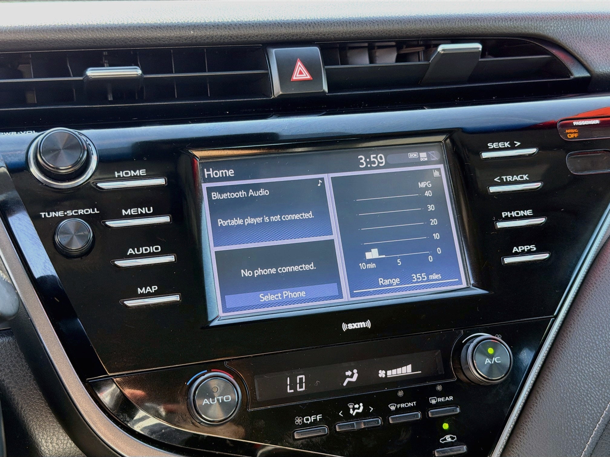 2020 Toyota Camry SE